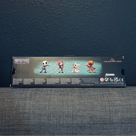 Tim Burton’s The Nightmare Before Christmas Figures 4-Pack 2.5” MetalFigs Set - Picture 2 of 3